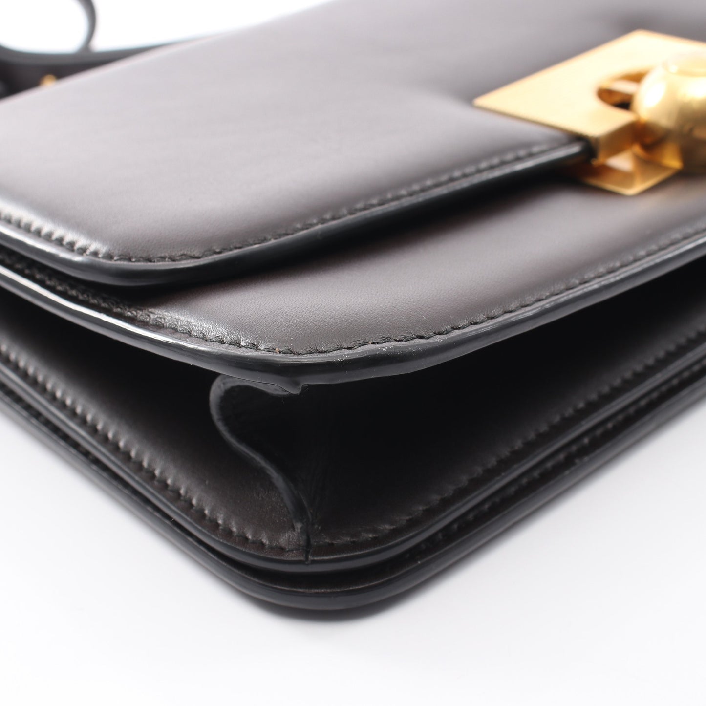 ザ クラシック ショルダーバッグ レザー ダークブラウン ボッテガヴェネタ バッグ BOTTEGA VENETA