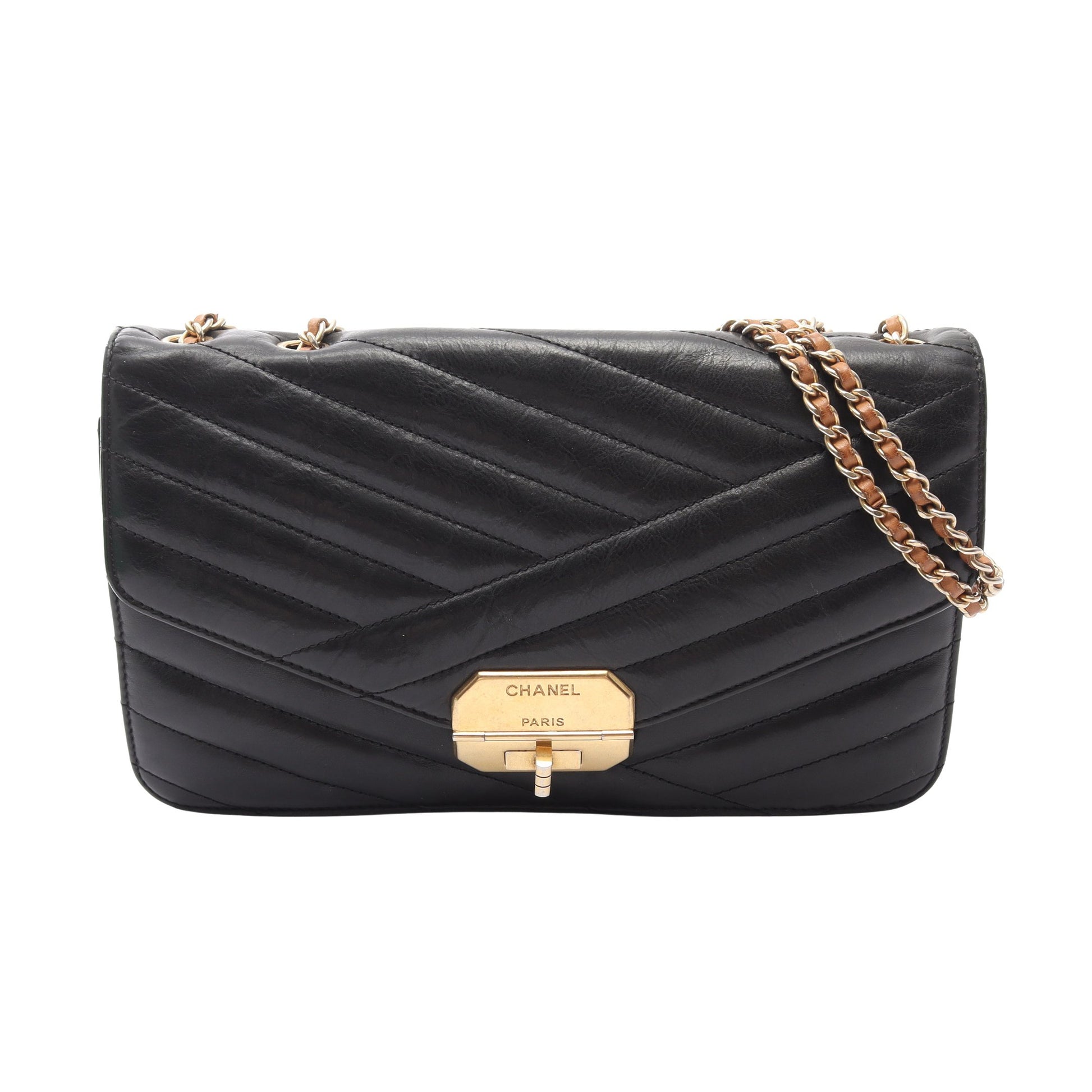 バイアスステッチ チェーンショルダーバッグ レザー ブラック ゴールド金具 シャネル バッグ CHANEL