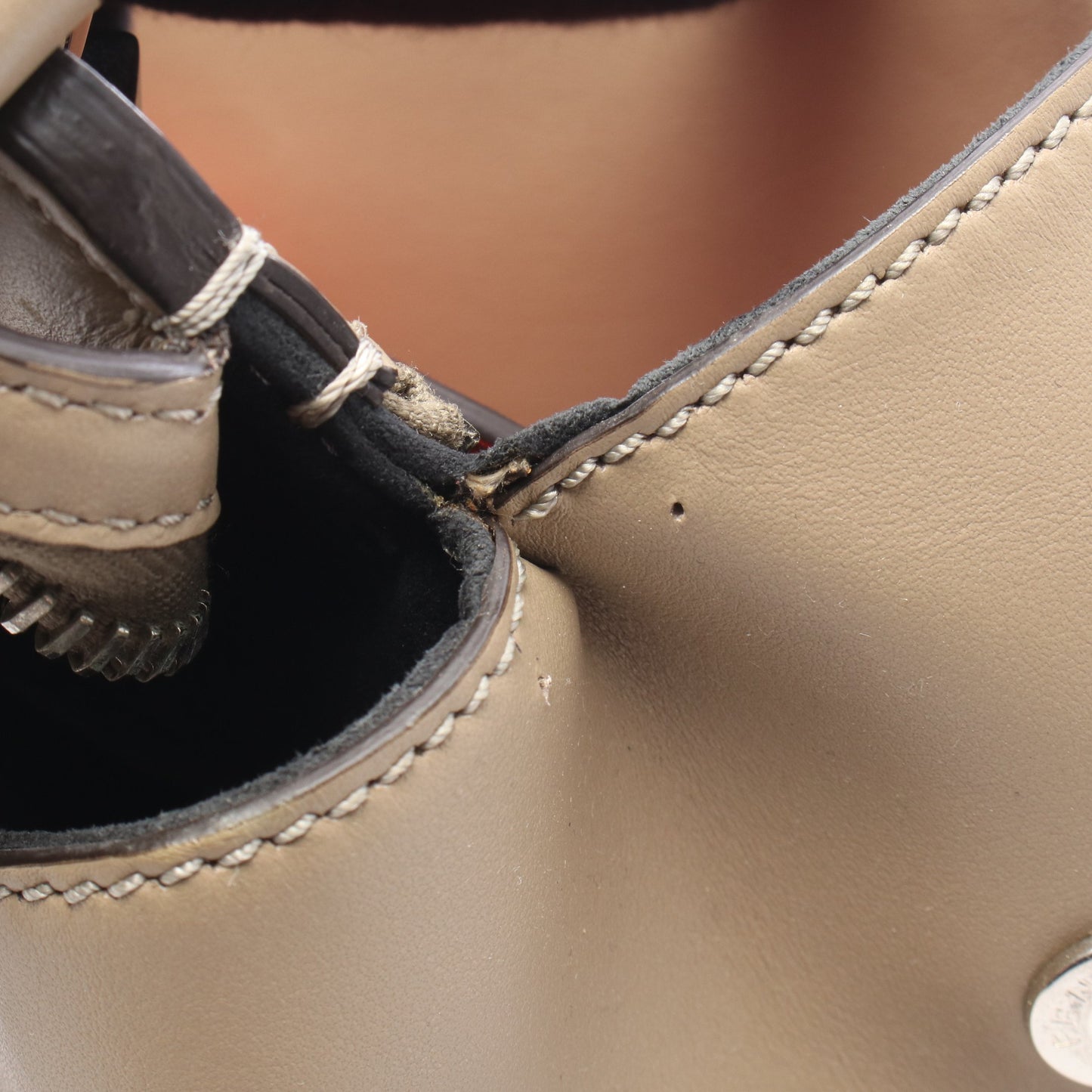 DOT COM ドットコム 2WAY ハンドバッグ レザー ベージュ フェンディ バッグ FENDI
