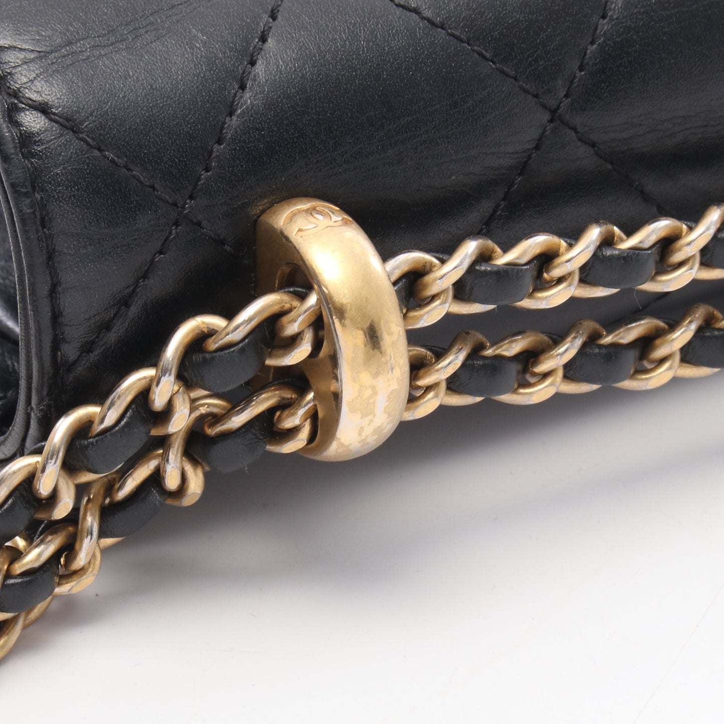 マトラッセ チェーンショルダーバッグ ラムスキン ブラック ゴールド金具 シャネル バッグ CHANEL