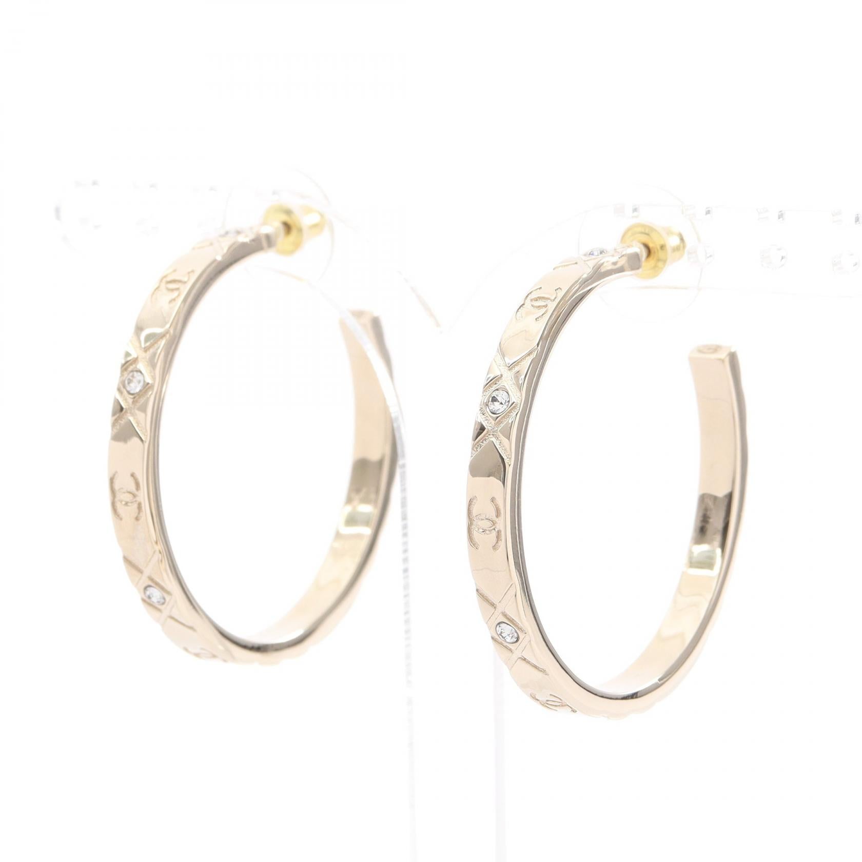【新品】CHANEL ココマーク フープピアス ゴールドカラー ストーン(ペア) ココマーク フープ ピアス GP ラインストーン ゴールド B25P シャネル