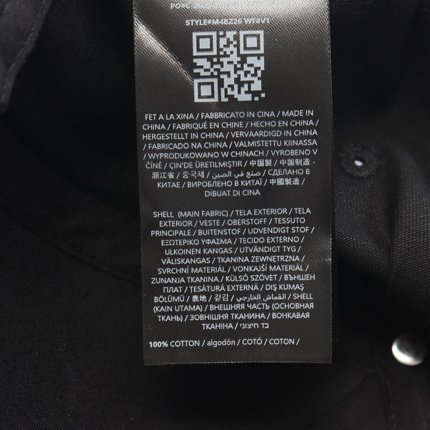 GUESS JEANS 3D Embro Baseball 帽子 ベースボール キャップ その他 コットン ブラック ゲス