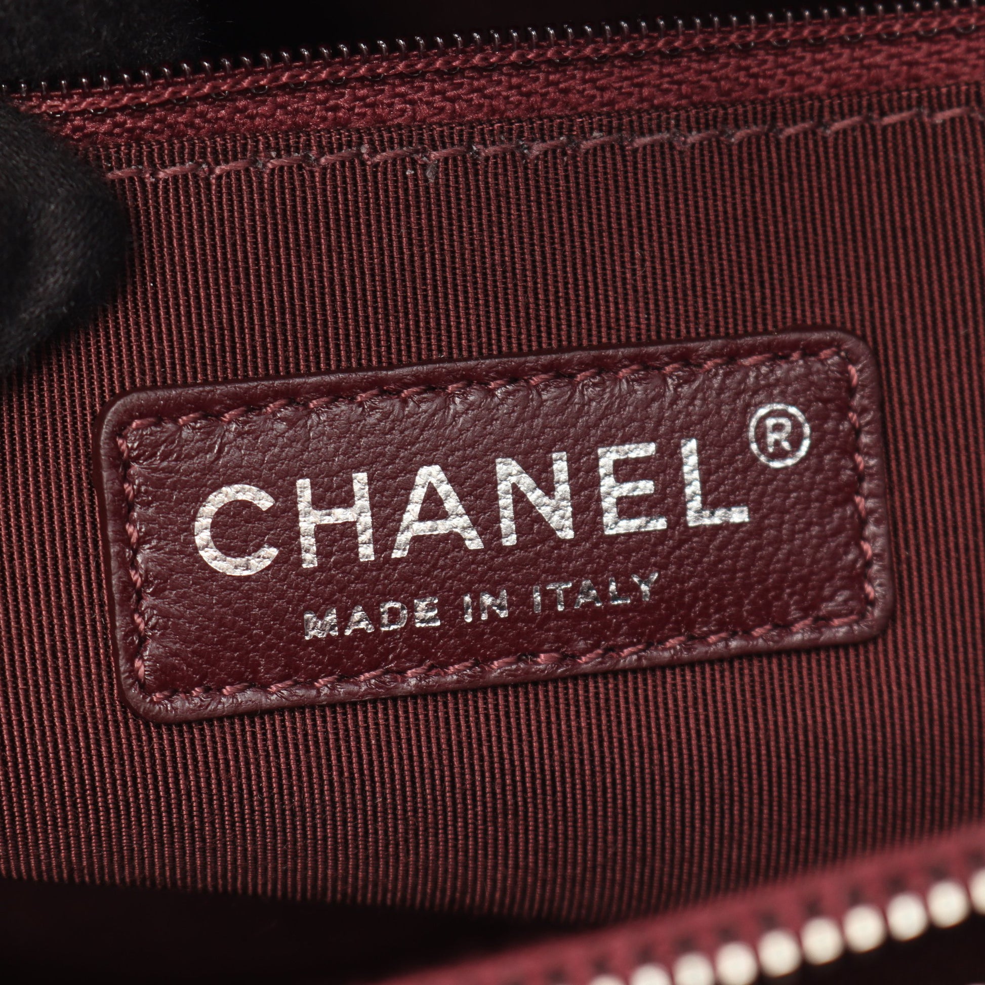 ボーイシャネル Vステッチ ハンドバッグ トートバッグ ラムスキン ボルドー シルバー金具 シャネル バッグ CHANEL