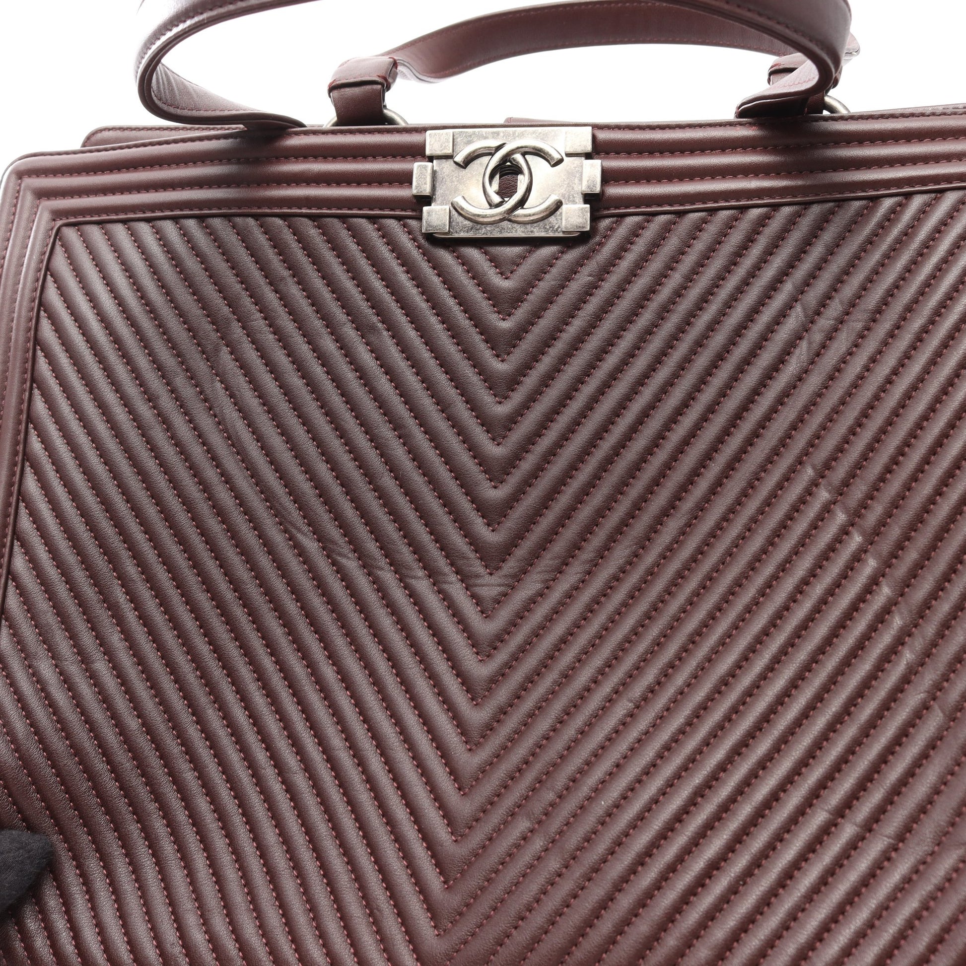 ボーイシャネル Vステッチ ハンドバッグ トートバッグ ラムスキン ボルドー シルバー金具 シャネル バッグ CHANEL
