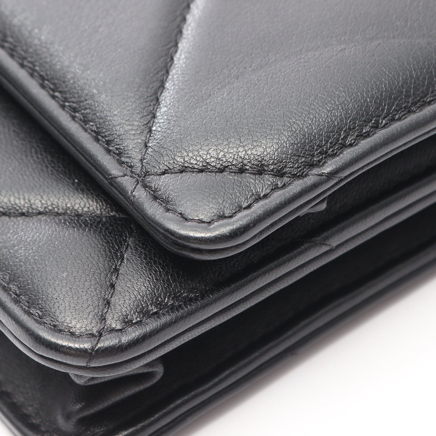 19 ディズヌフ コンビ金具 2WAY チェーンウォレット ラムスキン ブラック シャネル