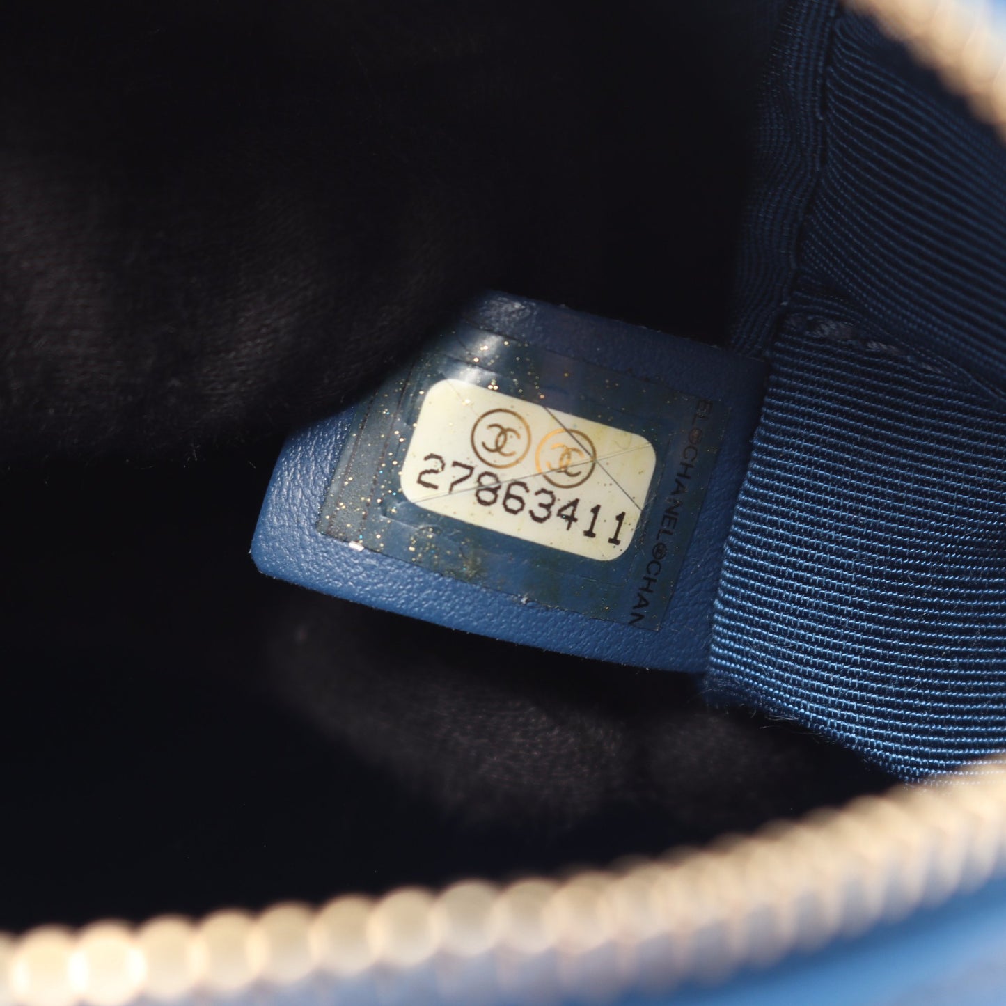 マトラッセ スモール カメラバッグ チェーンショルダーバッグ レザー ブルー ゴールド金具 シャネル