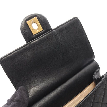 マトラッセ チェーンショルダーバッグ レザー ブラック ゴールド金具 シャネル