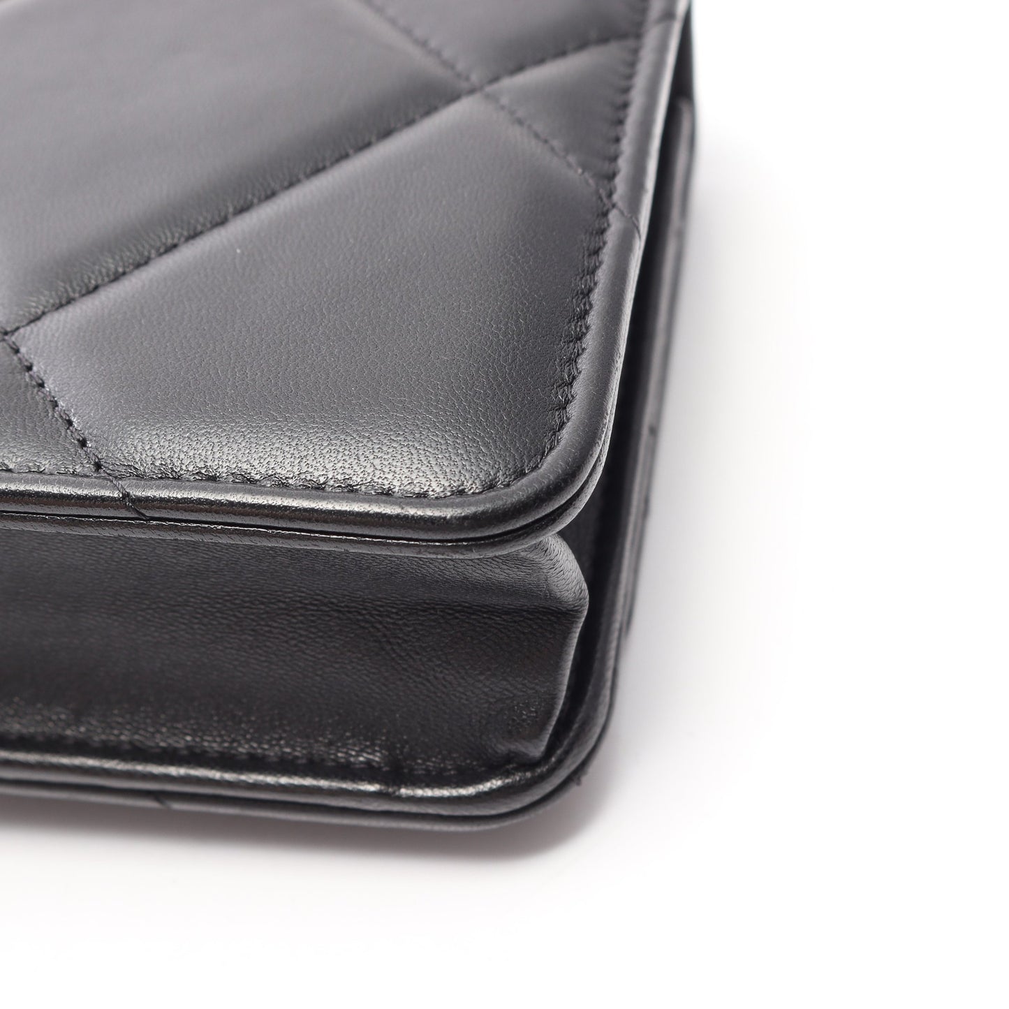 19 ディズヌフ マトラッセ コンビ金具 2WAY チェーンウォレット ラムスキン ブラック シャネル