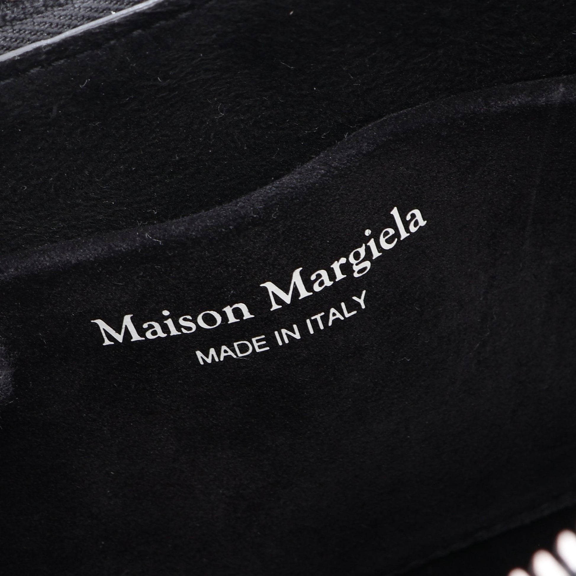 スナッチト ホーボー ショルダーバッグ レザー ブラック メゾンマルジェラ バッグ Maison Margiela