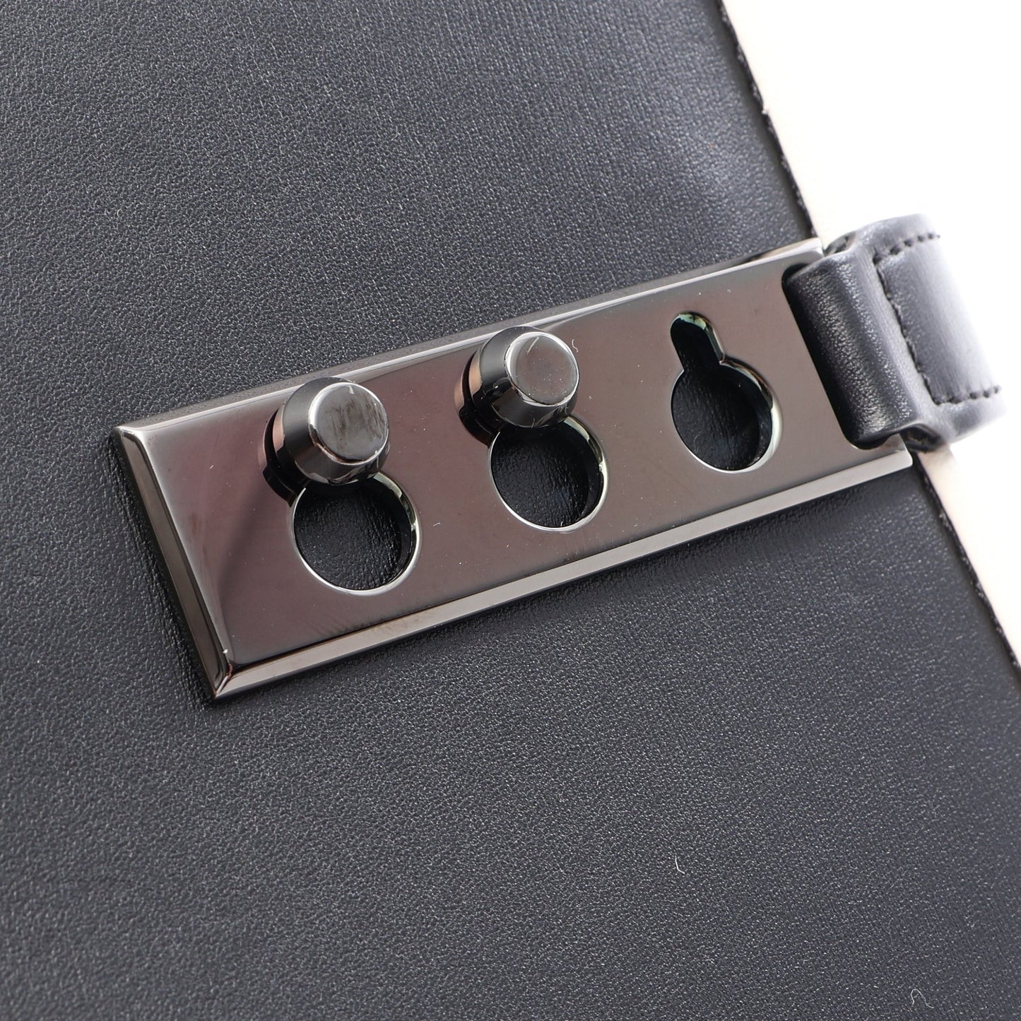 タンペートMM 2WAY ハンドバッグ レザー ブラック デルヴォー