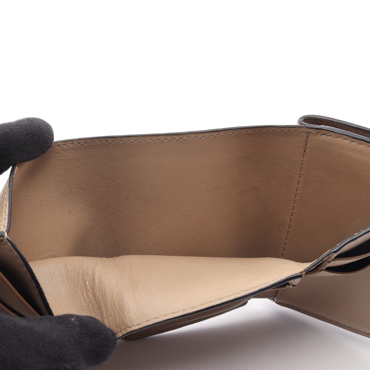 アナグラム トライフォールド 三つ折り財布 レザー ベージュ ロエベ 財布・小物 LOEWE