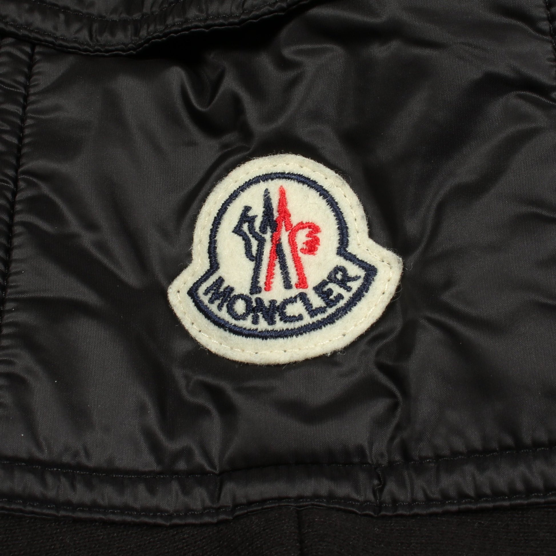 ダウン切替 裏起毛 フード付き ポンチョ コットン ナイロン ブラック モンクレール アウター MONCLER