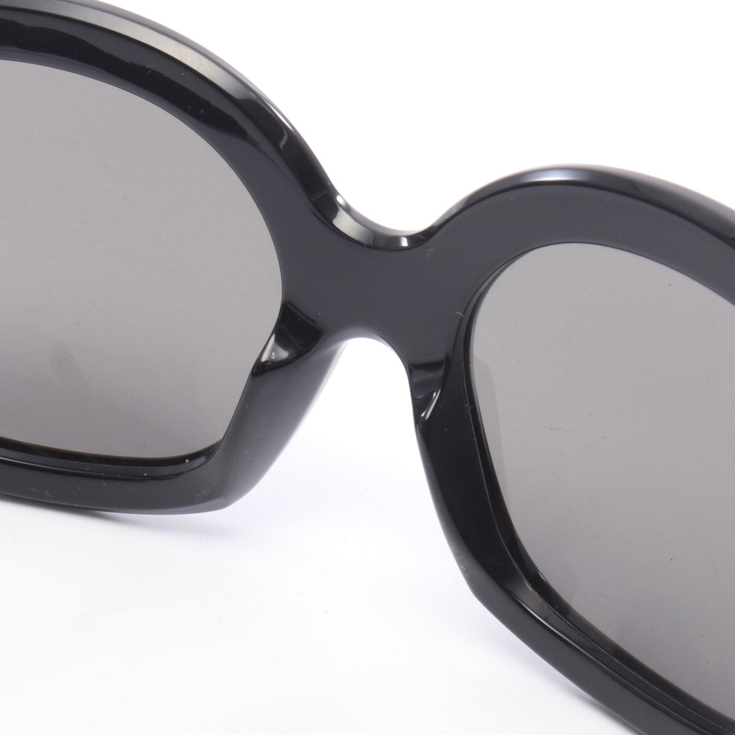 La Piscine Studs サングラス ブラック ルイヴィトン