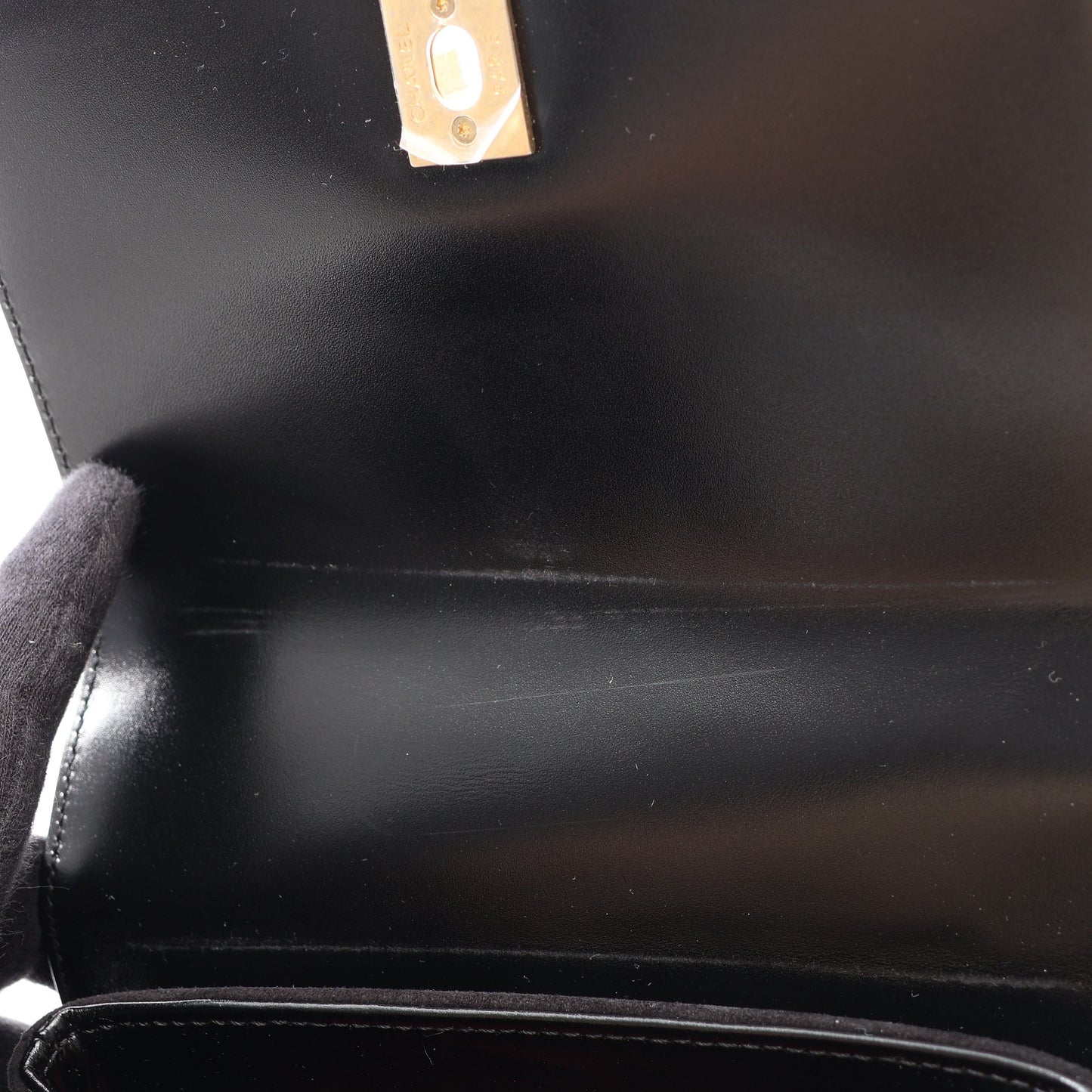 マトラッセ ショルダーバッグ レザー スエード ブラック ゴールド金具 シャネル バッグ CHANEL