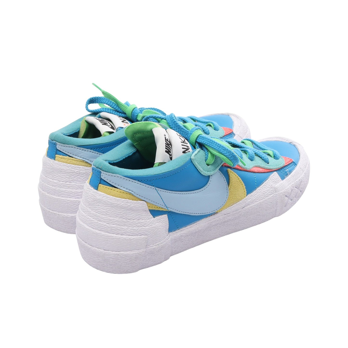 NIKE × KAWS × sacai Blazer Low スニーカー レザー ライトブルー エメラルドグリーン マルチカラー ナイキ