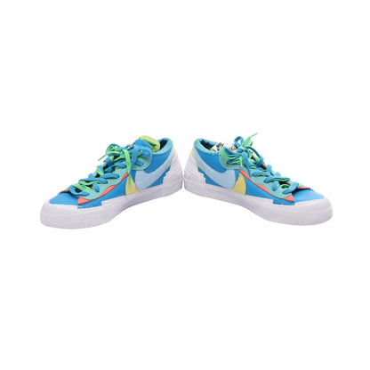NIKE × KAWS × sacai Blazer Low スニーカー レザー ライトブルー エメラルドグリーン マルチカラー ナイキ