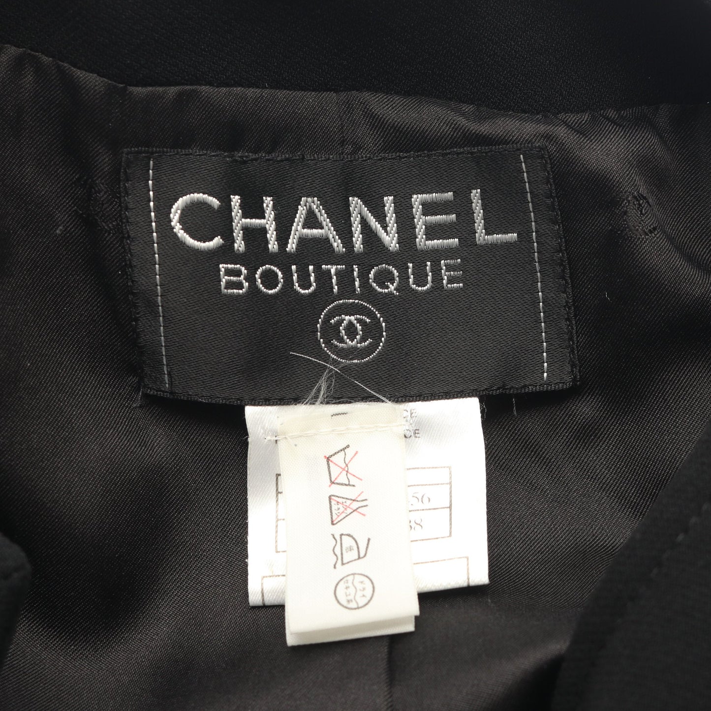 チェーンベルト付き セットアップ ウール ブラック 98P シャネル スーツ CHANEL