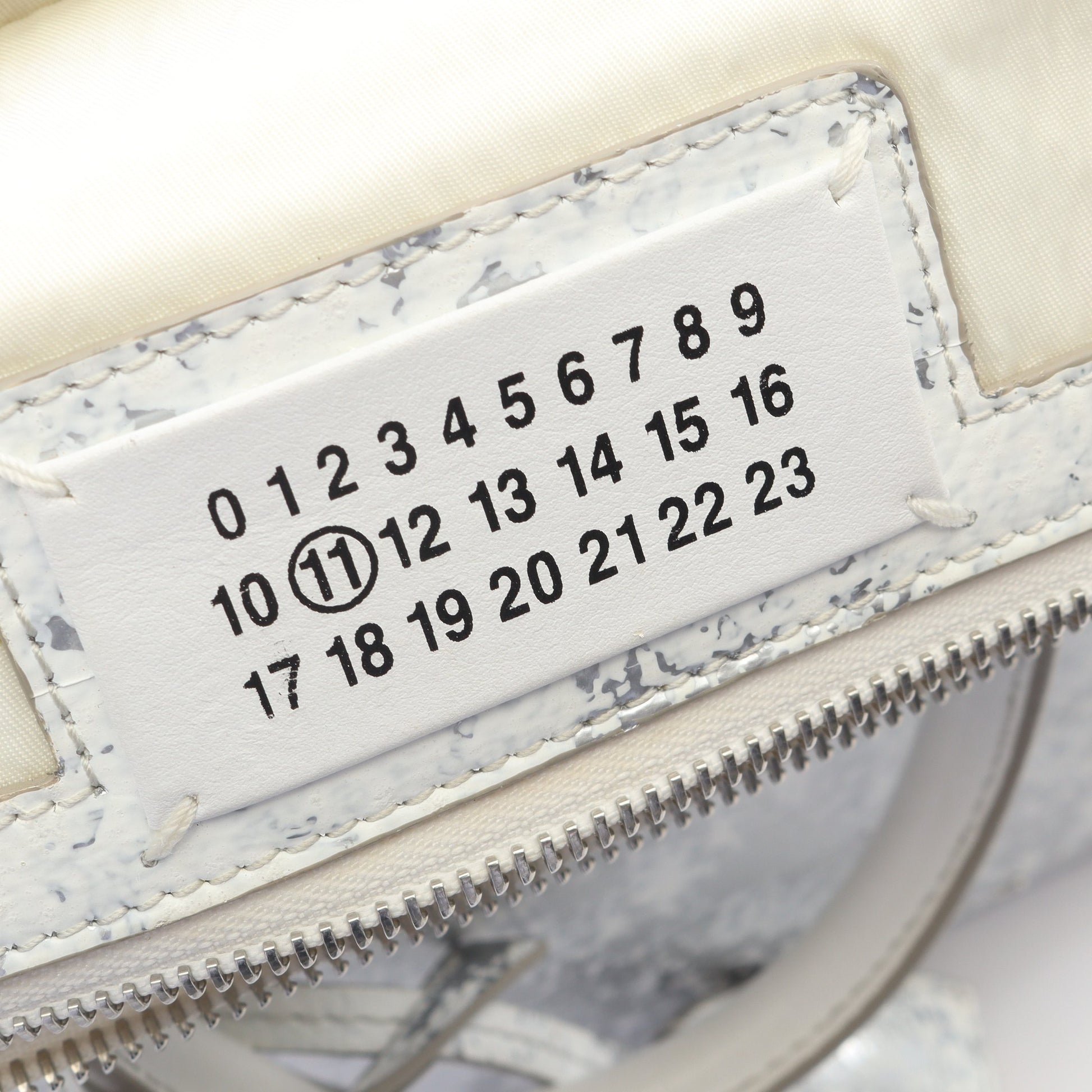 5AC ミニバッグ 2WAY ハンドバッグ レザー シルバー ホワイト メゾンマルジェラ11 バッグ Maison Margiela 11