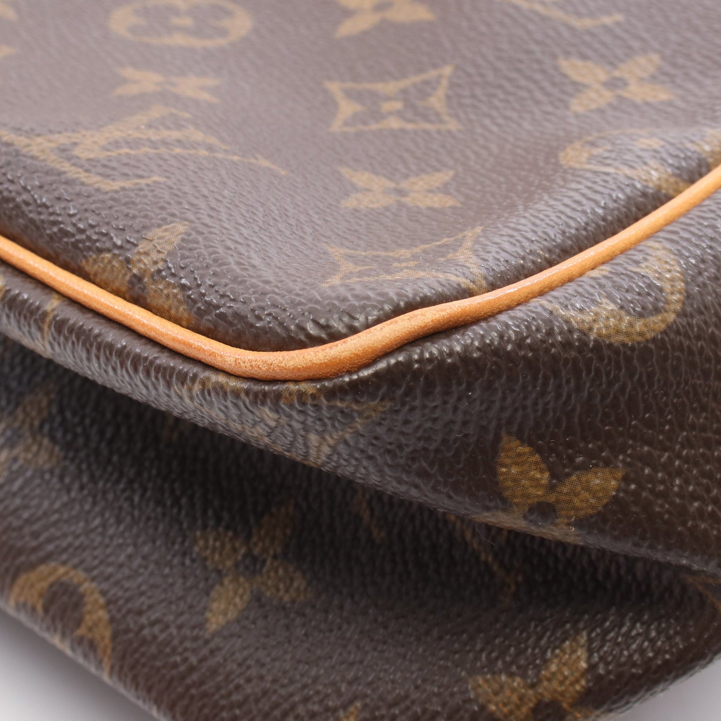 ヴィバシテPM モノグラム ショルダーバッグ PVC レザー ブラウン ルイヴィトン バッグ LOUIS VUITTON