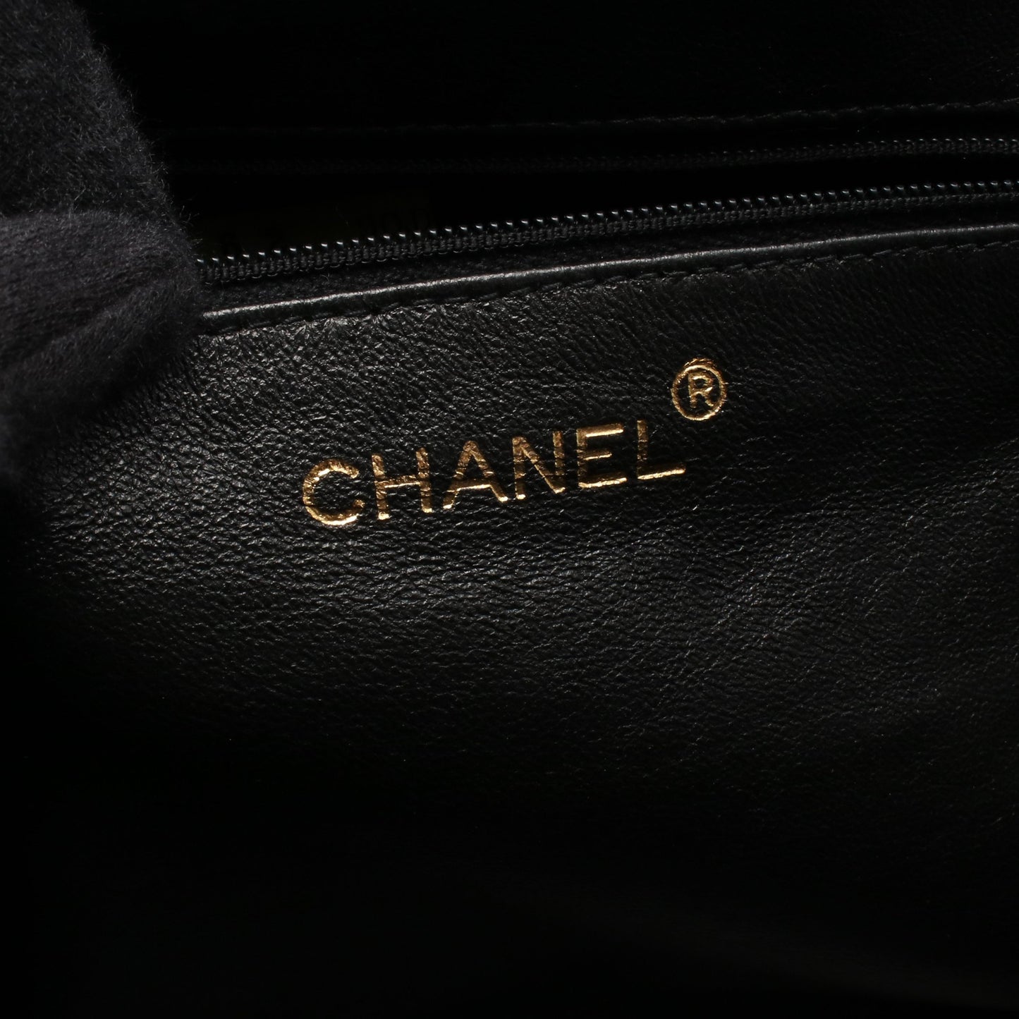 マトラッセ チェーンハンドバッグ キャビアスキン ブラック ゴールド金具 シャネル バッグ CHANEL