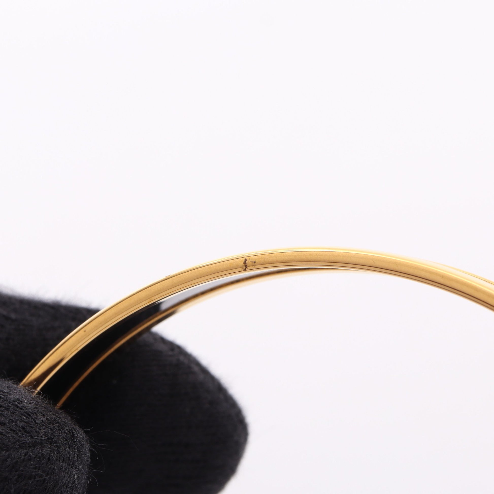 エマイユPM バングル GP 七宝 ゴールド ブラック エルメス アクセサリー HERMES