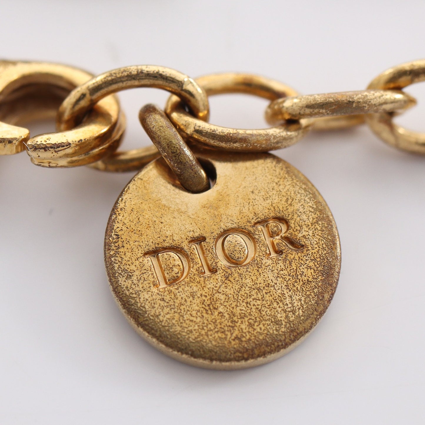 DIORロゴ ブレスレット GP フェイクパール ゴールド オフホワイト ディオール