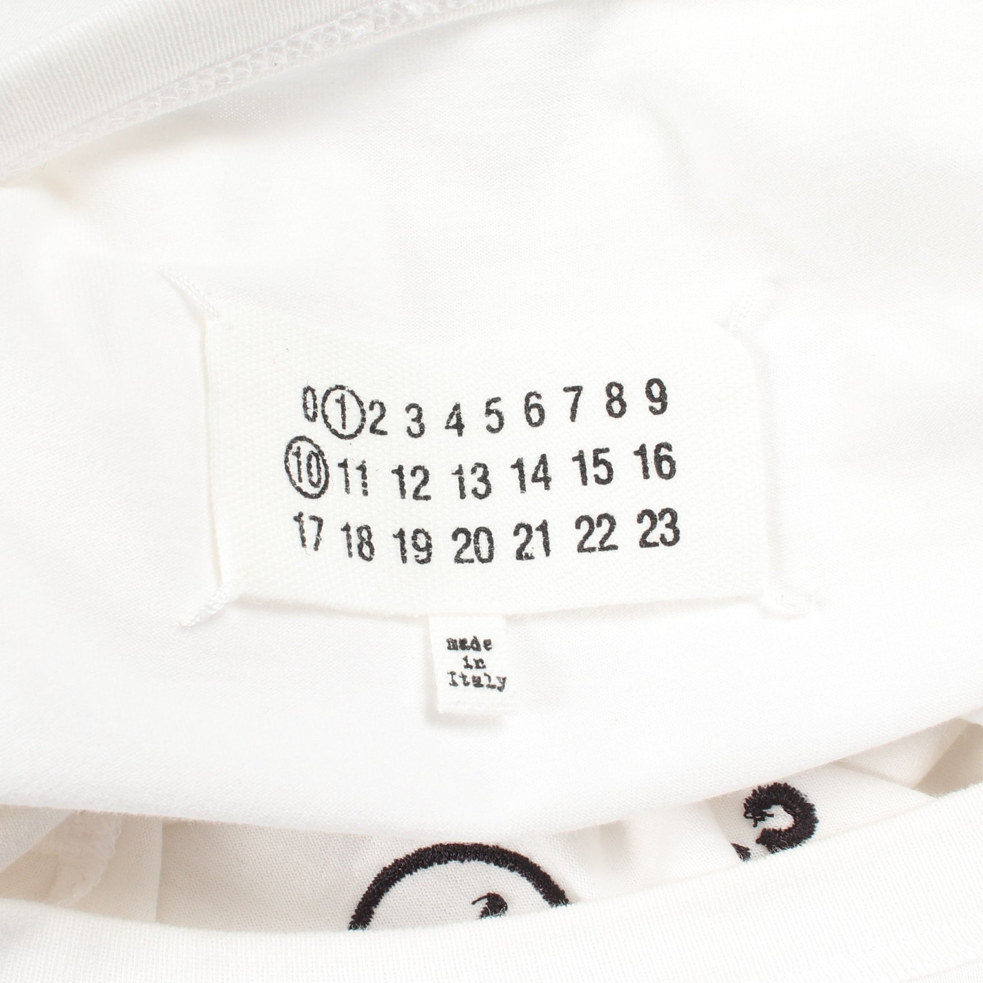 ナンバリング ロゴ 刺繍 Tシャツ コットン ホワイト メゾンマルジェラ トップス Maison Margiela