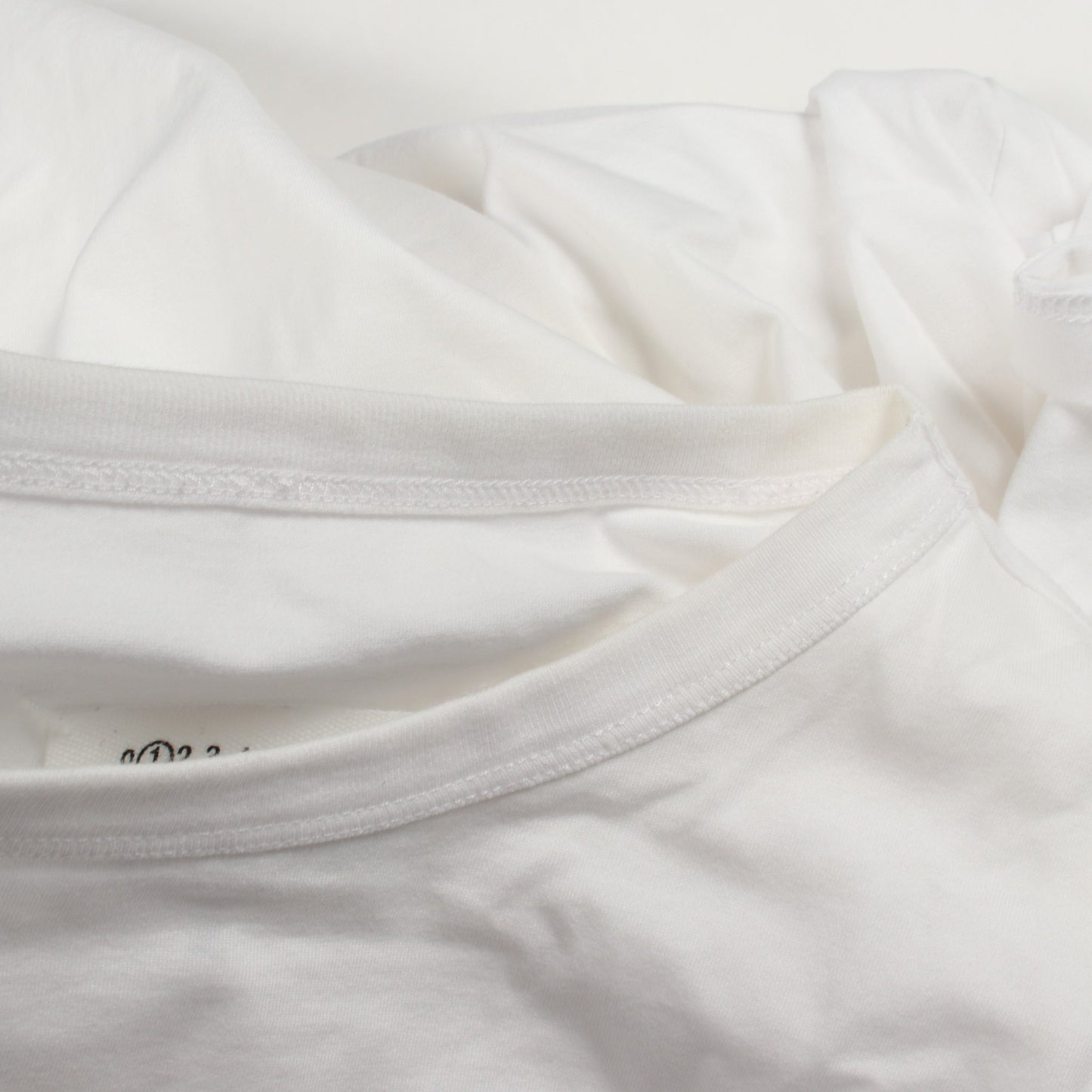 ナンバリング ロゴ 刺繍 Tシャツ コットン ホワイト メゾンマルジェラ トップス Maison Margiela