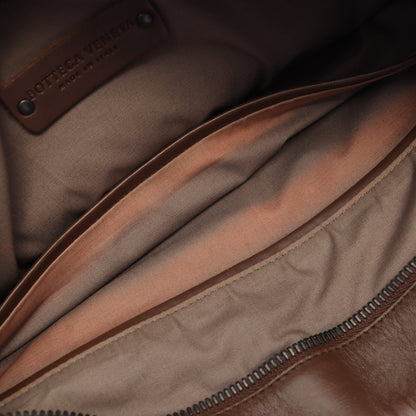 イントレチャート ショルダーバッグ レザー ブラウン ボッテガヴェネタ バッグ BOTTEGA VENETA