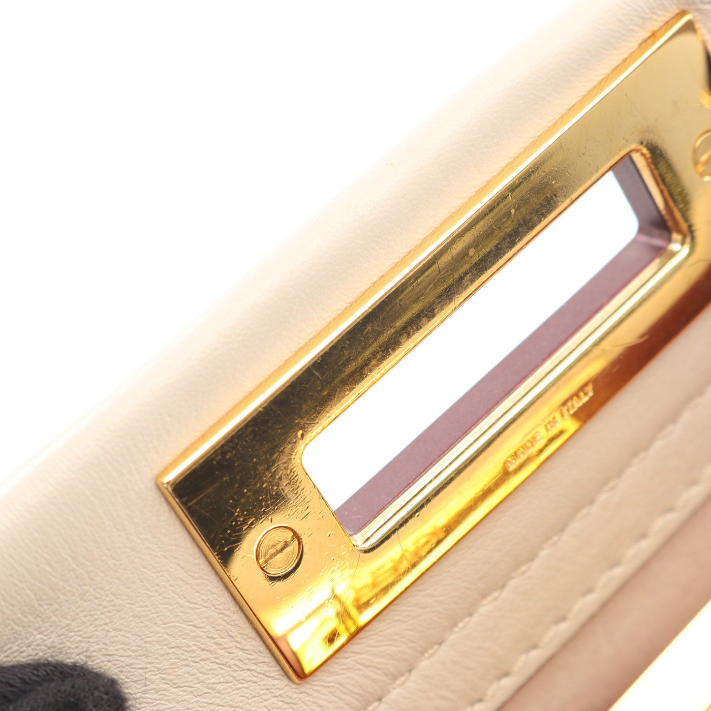 ピーカブー レギュラー 2WAY ハンドバッグ レザー グレーベージュ フェンディ バッグ FENDI