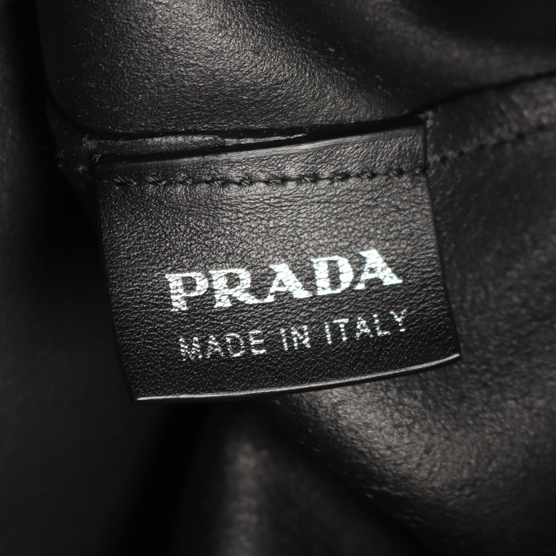 2WAY ショルダーバッグ トートバッグ レザー ブラック プラダ バッグ PRADA