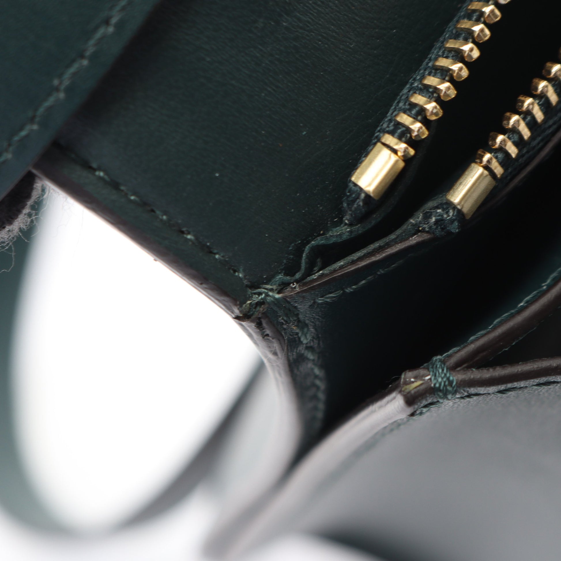 クラシックボックス ミディアム ショルダーバッグ レザー ダークグリーン セリーヌ バッグ CELINE