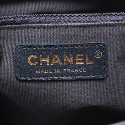 マトラッセ チェーンショルダーバッグ ラムスキン ネイビー ゴールド金具 シャネル バッグ CHANEL