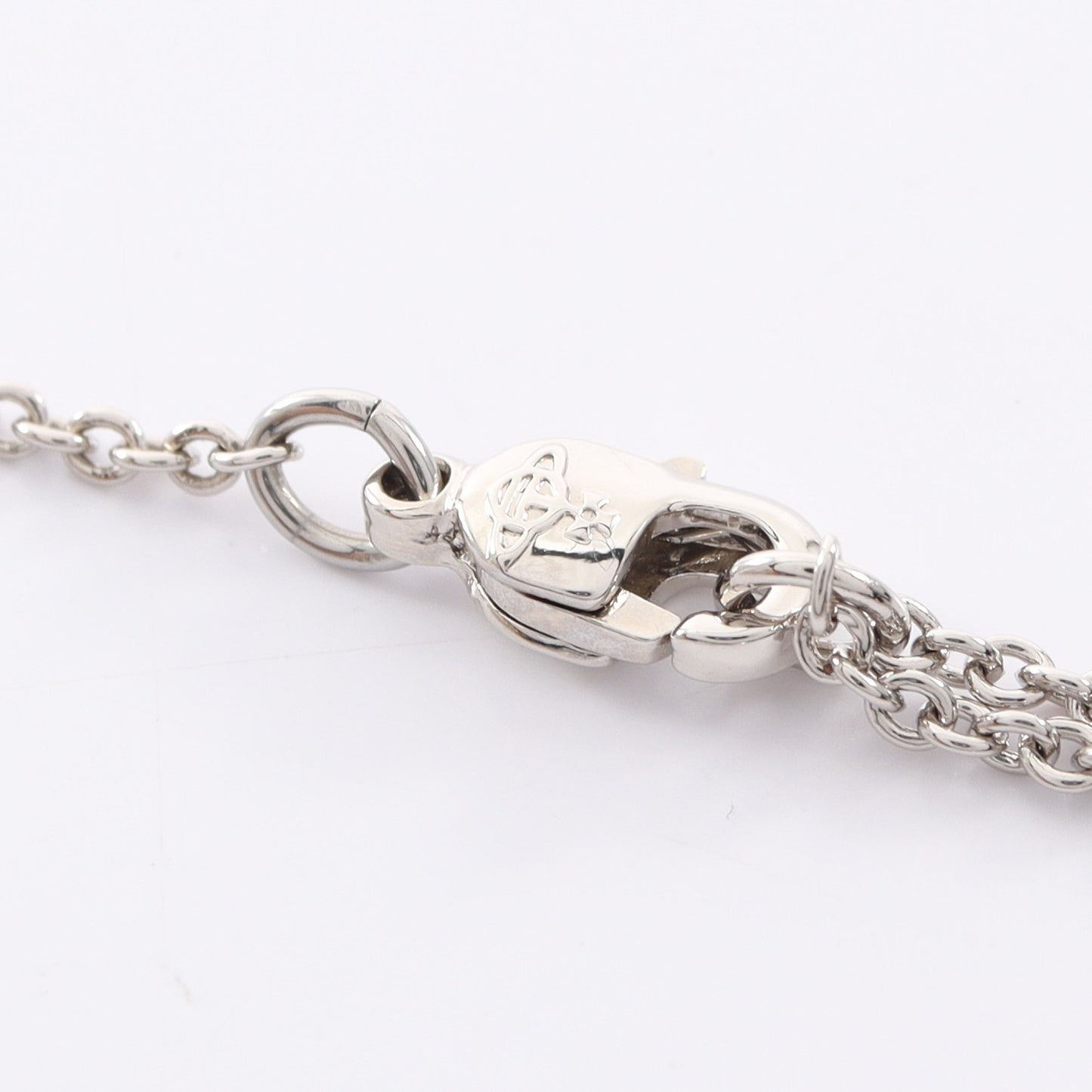 PINA SMALL BAS RELIEF PENDANT ネックレス クリスタル ラインストーン シルバー クリア ヴィヴィアンウエストウッド