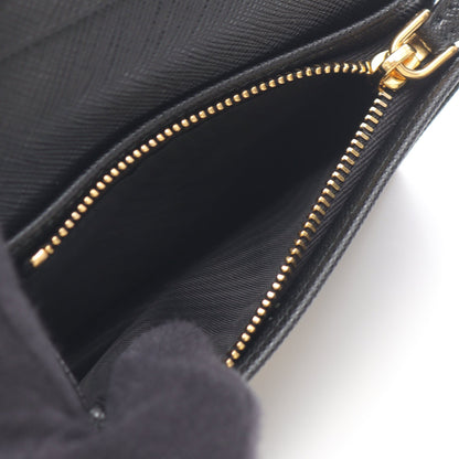SAFFIANO TRIANG 二つ折り財布 サフィアーノレザー ブラック プラダ