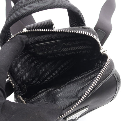 Re-Nylon スマートフォンケース ショルダーバッグ ナイロン サフィアーノレザー ブラック プラダ