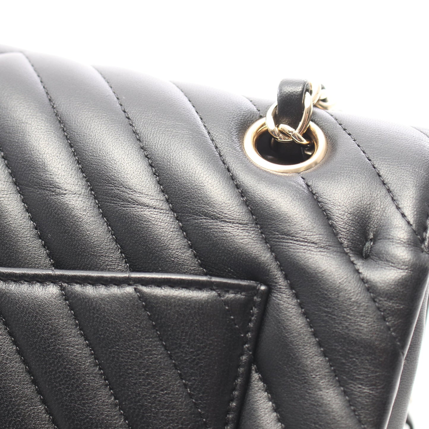シェブロン Vステッチ Wフラップ Wチェーンショルダーバッグ ラムスキン ブラック シルバー金具 シャネル バッグ CHANEL
