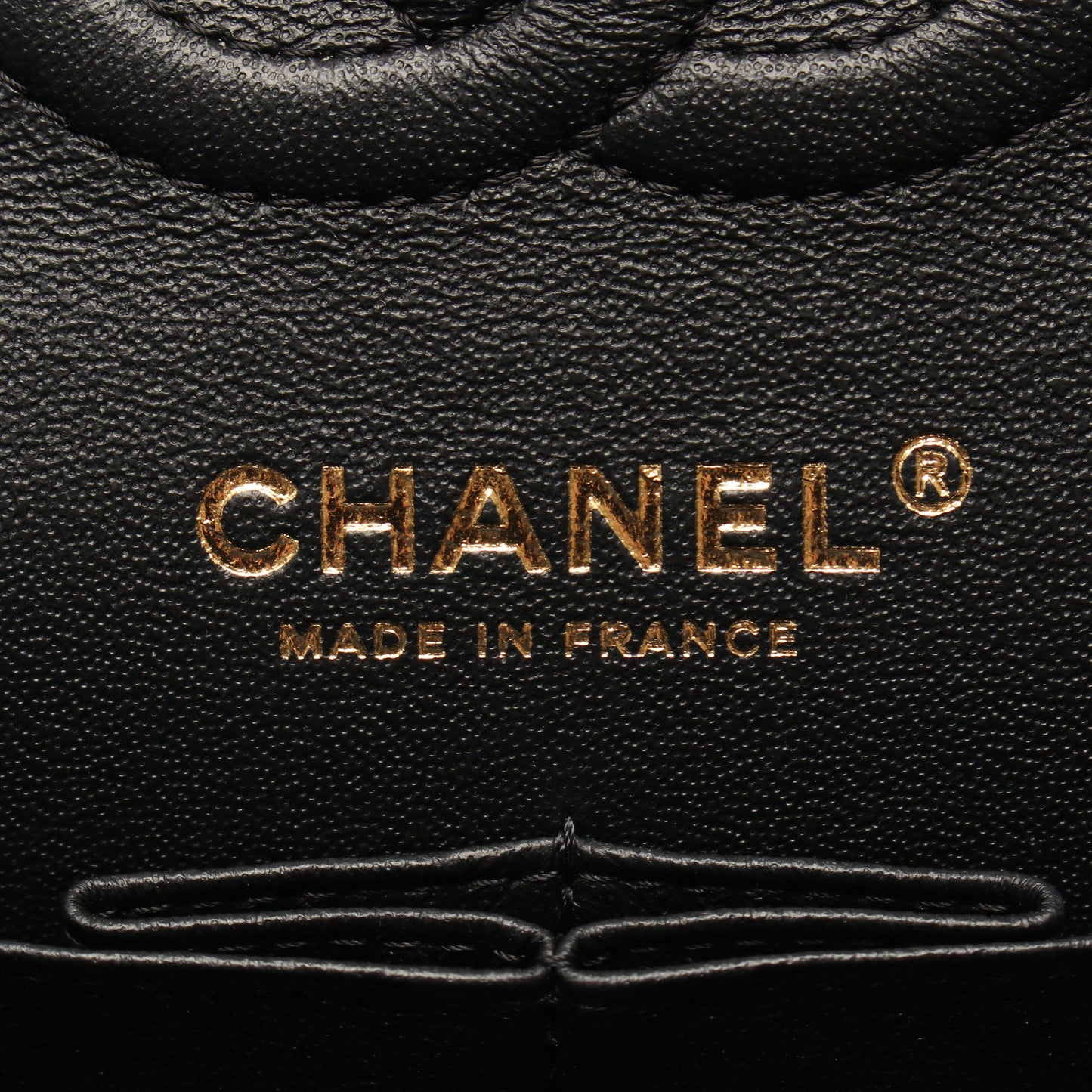 シェブロン Vステッチ Wフラップ Wチェーンショルダーバッグ ラムスキン ブラック シルバー金具 シャネル バッグ CHANEL