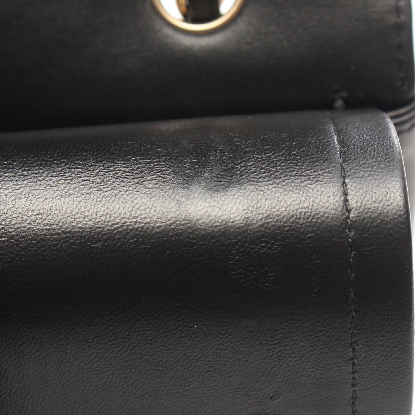 シェブロン Vステッチ Wフラップ Wチェーンショルダーバッグ ラムスキン ブラック シルバー金具 シャネル バッグ CHANEL