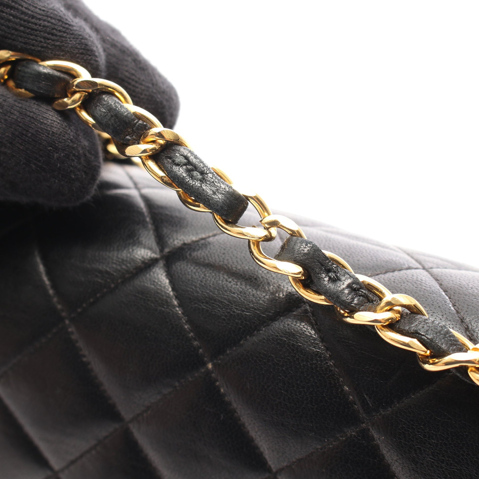 マトラッセ Wフラップ Wチェーンショルダーバッグ ラムスキン ブラック ゴールド金具 シャネル バッグ CHANEL