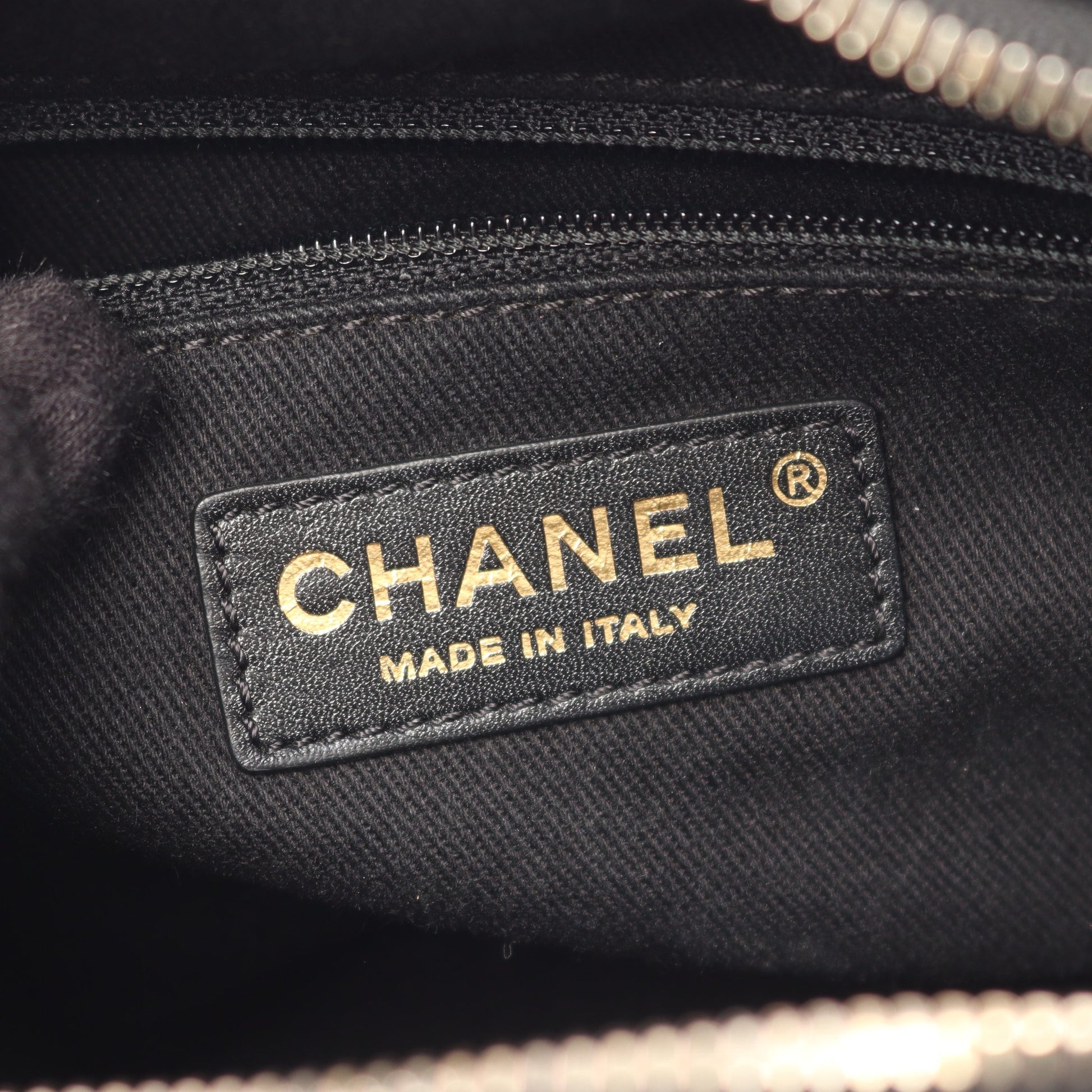 マトラッセ バニティバッグ 2WAY チェーンショルダーバッグ レザー ブラック ゴールド金具 シャネル バッグ CHANEL