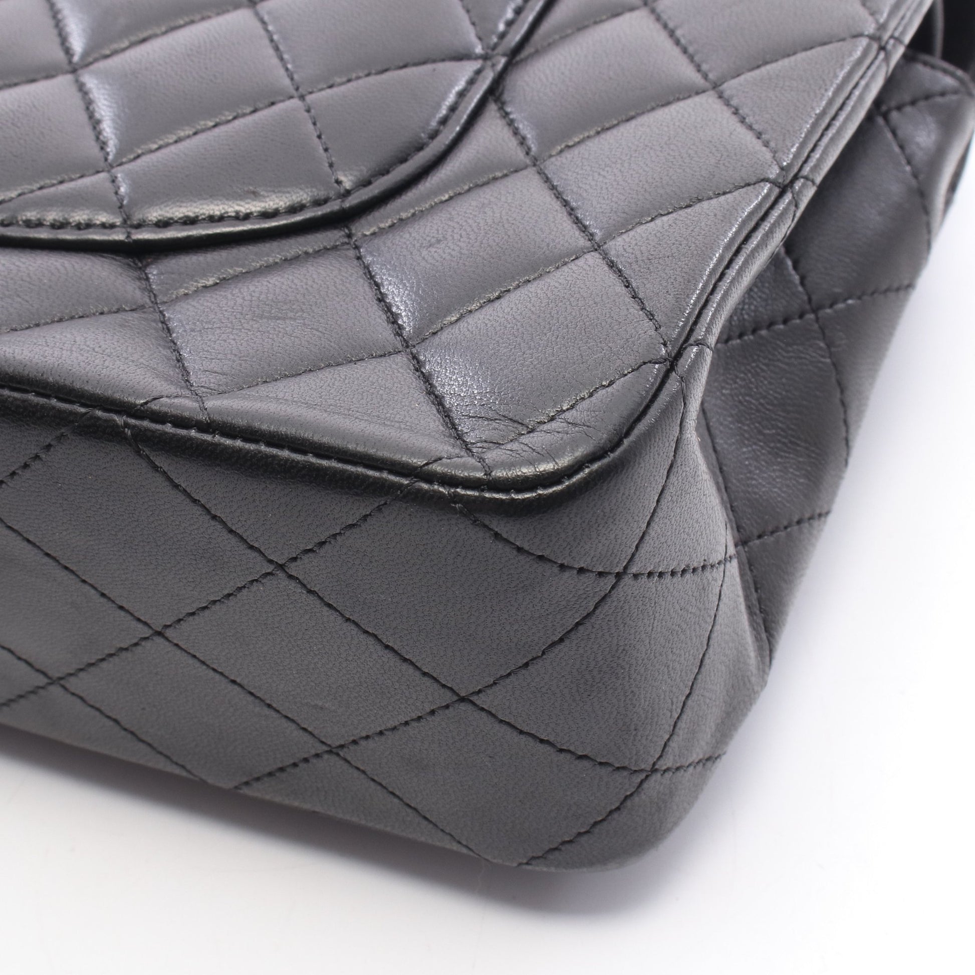 マトラッセ Wフラップ Wチェーンショルダーバッグ ラムスキン ブラック シルバー金具 シャネル バッグ CHANEL