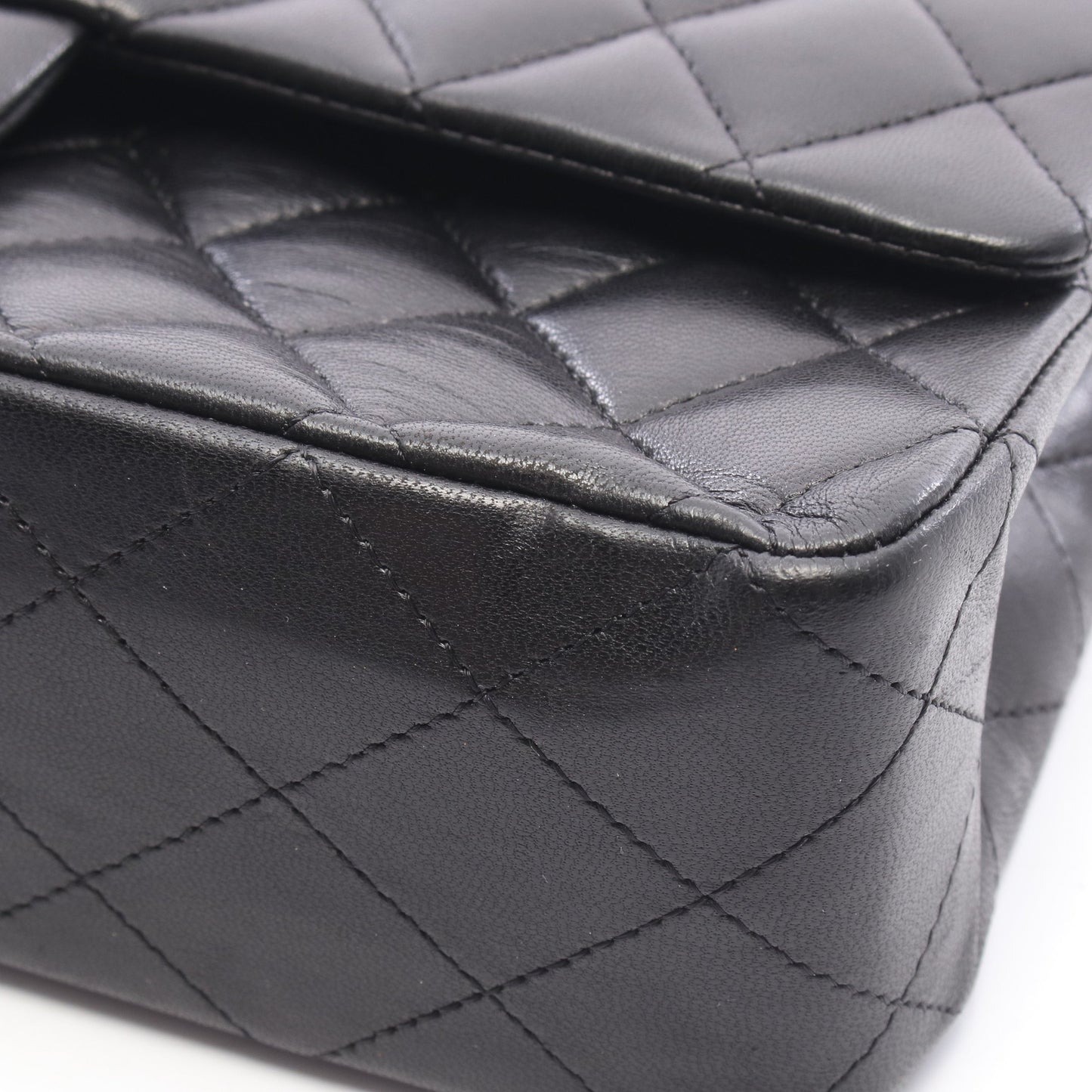 マトラッセ Wフラップ Wチェーンショルダーバッグ ラムスキン ブラック シルバー金具 シャネル バッグ CHANEL