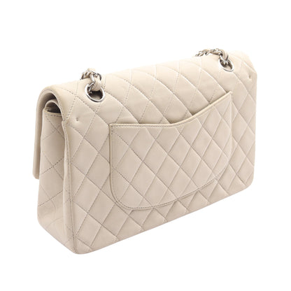 マトラッセ Wフラップ Wチェーンショルダーバッグ ラムスキン ライトグレー シルバー金具 シャネル バッグ CHANEL