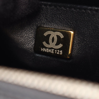 ヴァニティケース マトラッセ 2WAY チェーンショルダーバッグ レザー ブラック ゴールド金具 シャネル バッグ CHANEL
