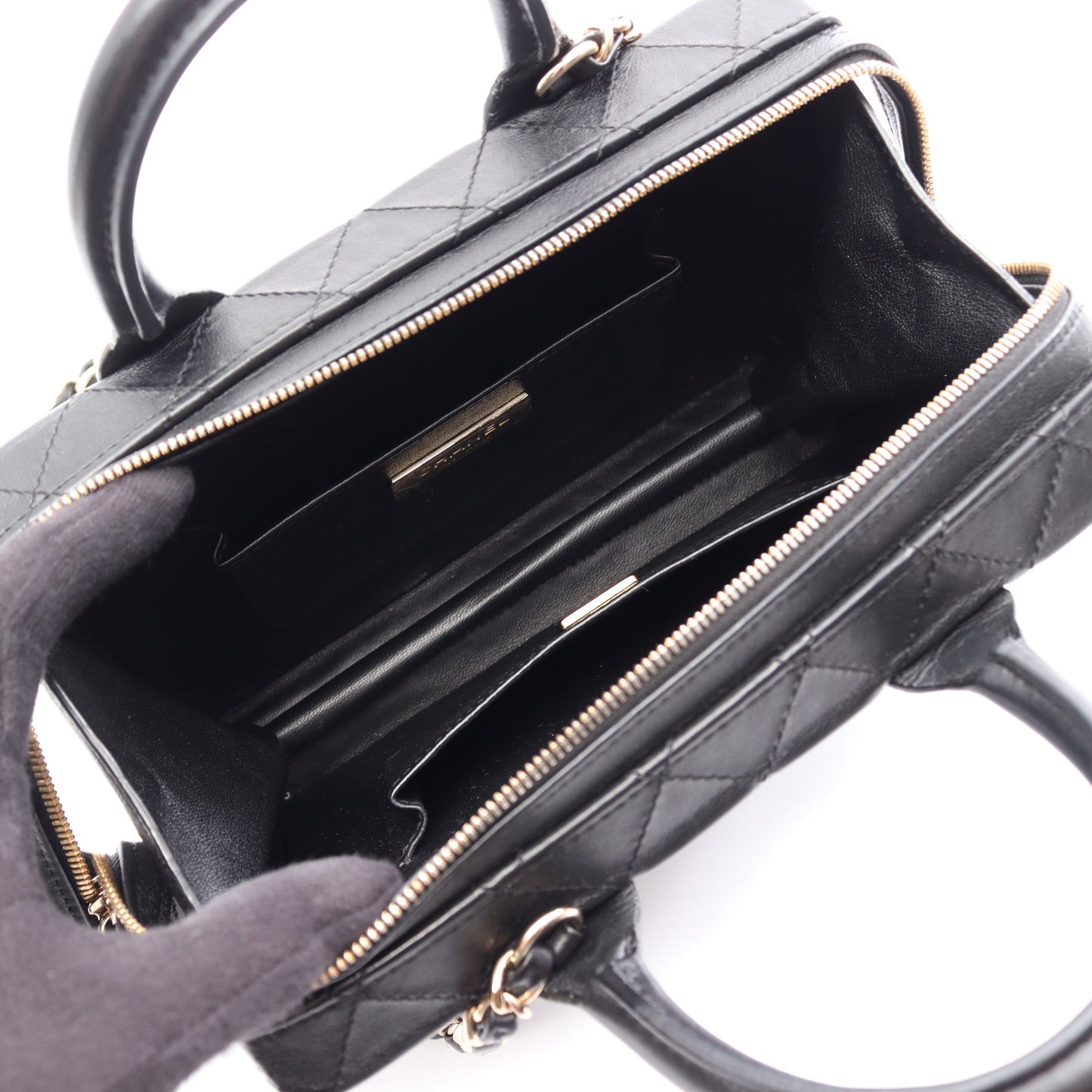ヴァニティケース マトラッセ 2WAY チェーンショルダーバッグ レザー ブラック ゴールド金具 シャネル バッグ CHANEL