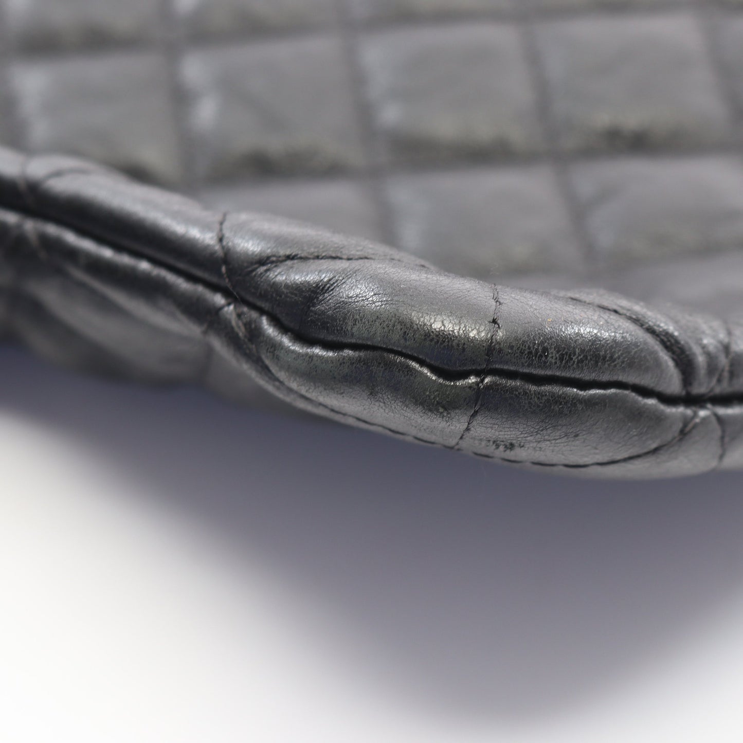 マトラッセ ブラック金具 クラッチバッグ レザー ブラック シャネル