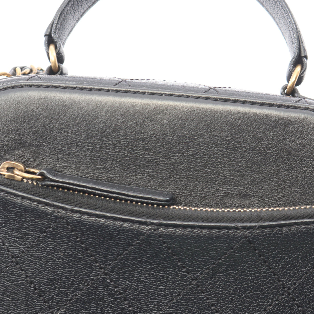 マトラッセ バニティバッグ 2WAY チェーンショルダーバッグ レザー ブラック ゴールド金具 シャネル バッグ CHANEL