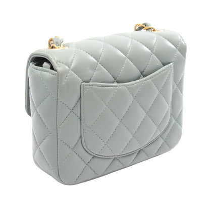 ミニマトラッセ チェーンショルダーバッグ ラムスキン ライトグリーン ゴールド金具 シャネル バッグ CHANEL