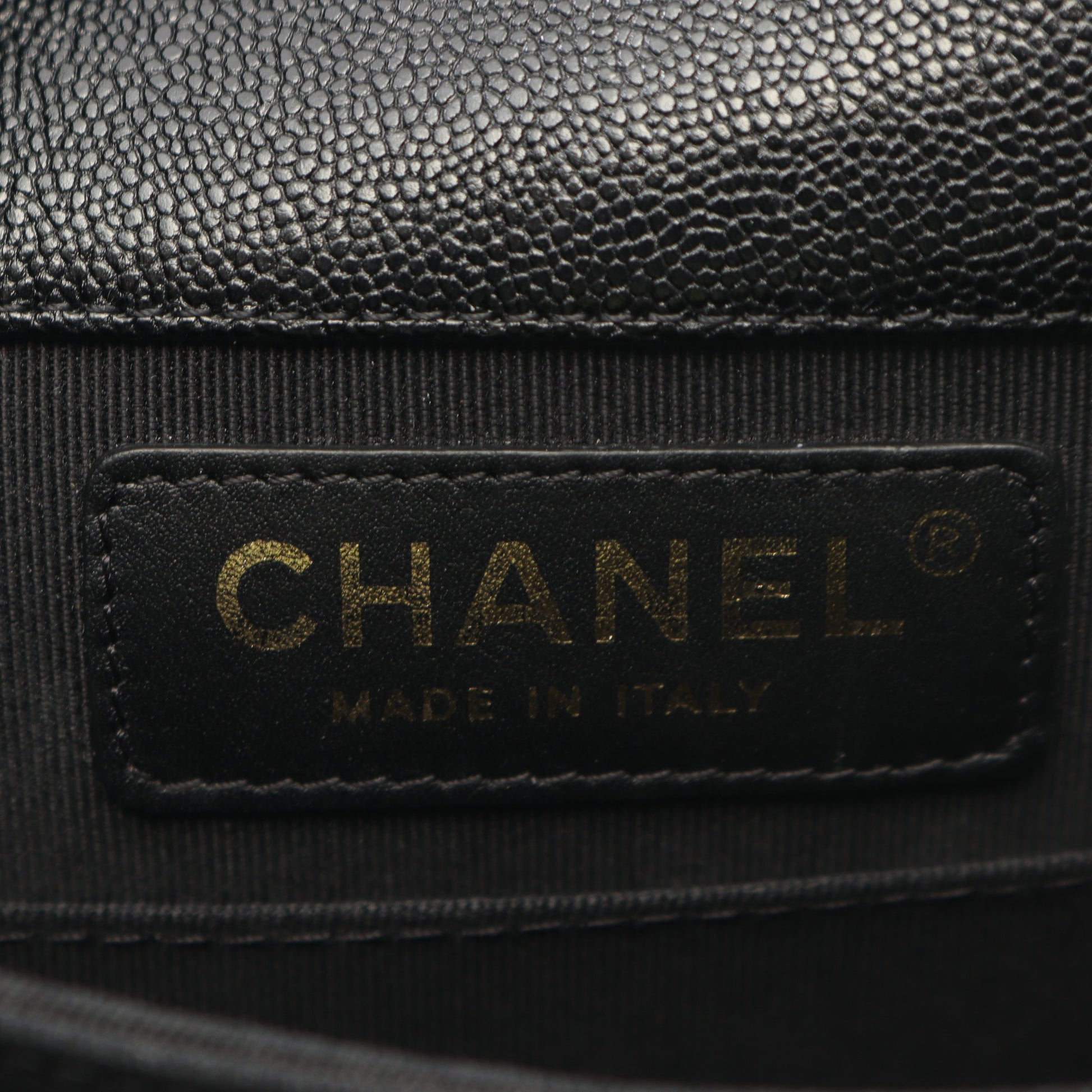 ボーイシャネル マトラッセ チェーンショルダーバッグ キャビアスキン ブラック ゴールド金具 シャネル バッグ CHANEL